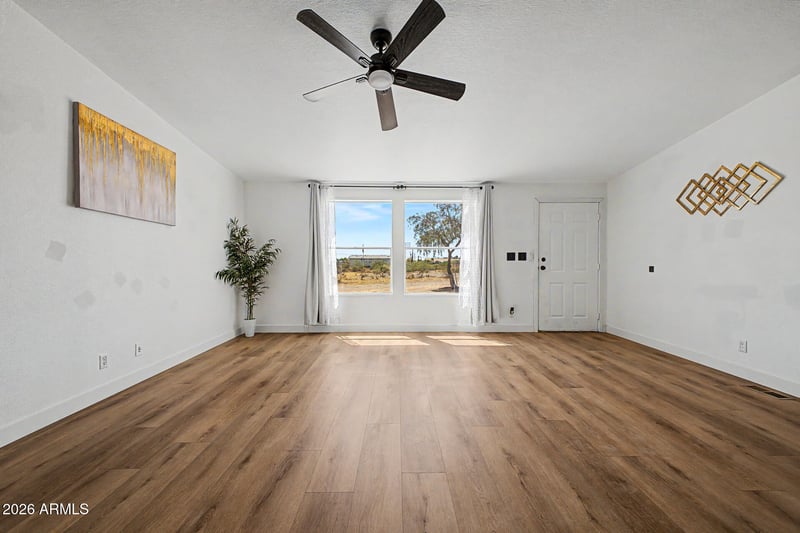 16634 Gloria Ln, Surprise, AZ 85387