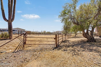 16634 Gloria Ln, Surprise, AZ 85387