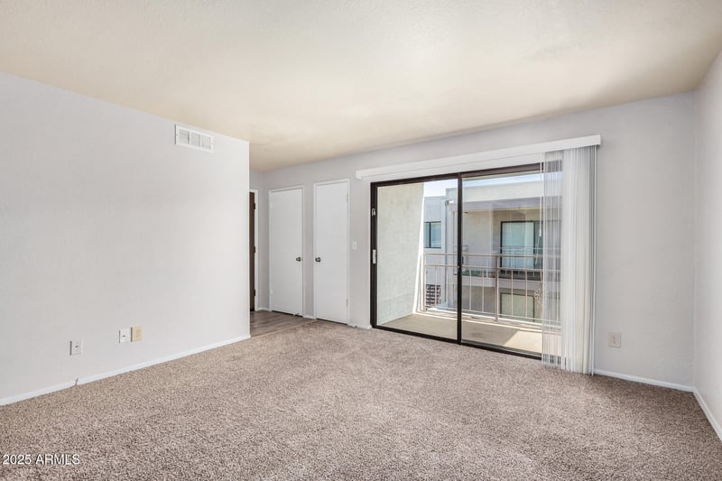 16635 Cave Creek Rd #215, Phoenix, AZ 85032