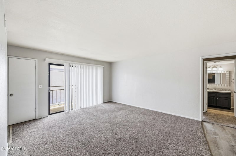 16635 N Cave Creek Rd #215, Phoenix, AZ 85032