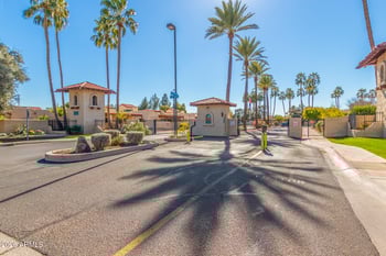 16637 30th Ave, Phoenix, AZ 85053