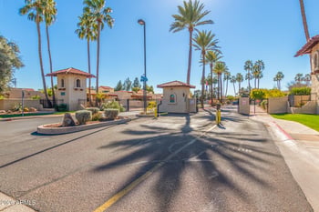 16637 N 30th Ave, Phoenix, AZ 85053