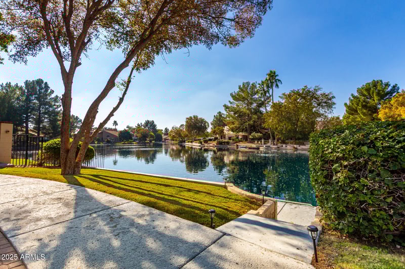 1664 Buffalo Cir, Chandler, AZ 85225