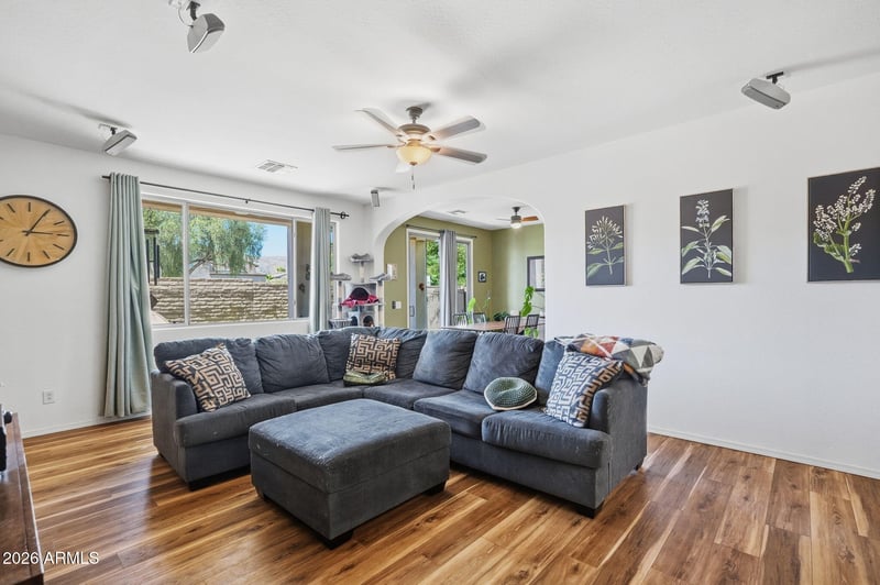 1664 W Satinwood Dr, Phoenix, AZ 85045