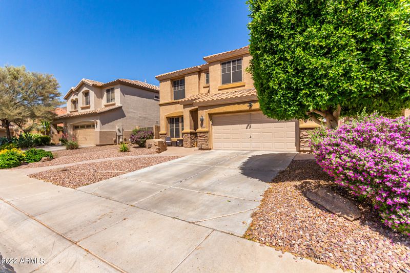 16641 S 27th Dr, Phoenix, AZ 85045