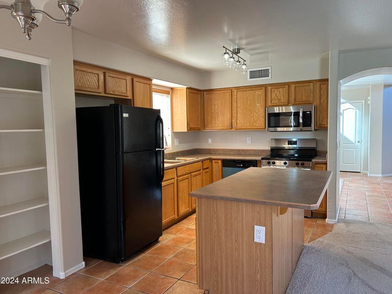 16641 S 44th St, Phoenix, AZ 85048