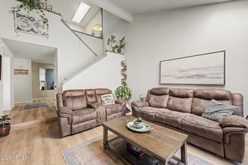 16644 N 33rd St #103, Phoenix, AZ 85032