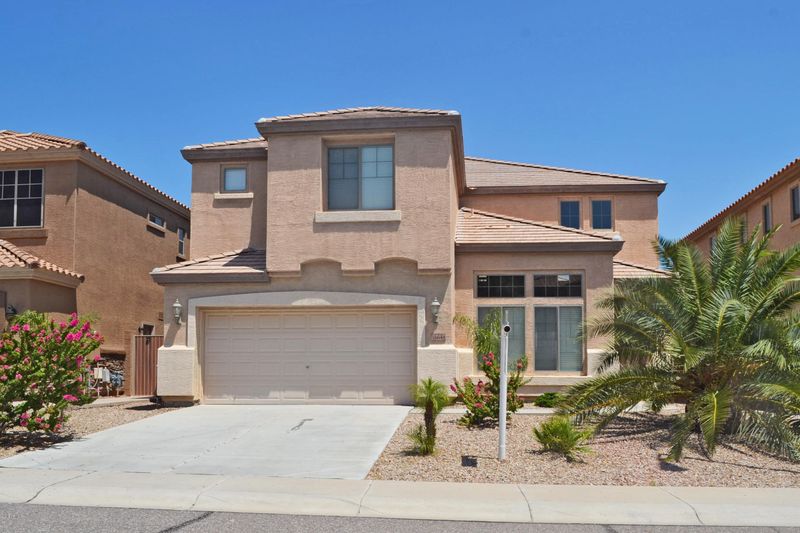 16645 S 27th Dr, Phoenix, AZ 85045