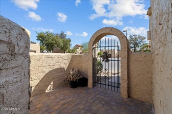 16646 29th Dr, Phoenix, AZ 85053