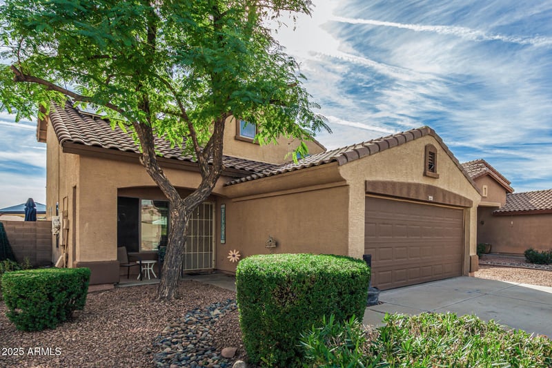 16647 Sandra Ln, Surprise, AZ 85388