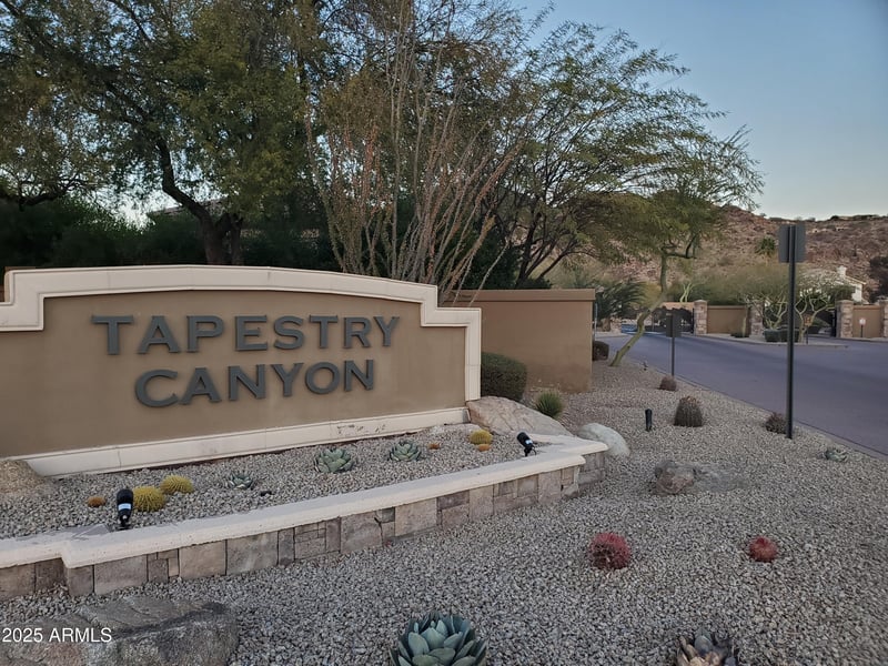 1665 Desert Willow Dr #56, Phoenix, AZ 85048