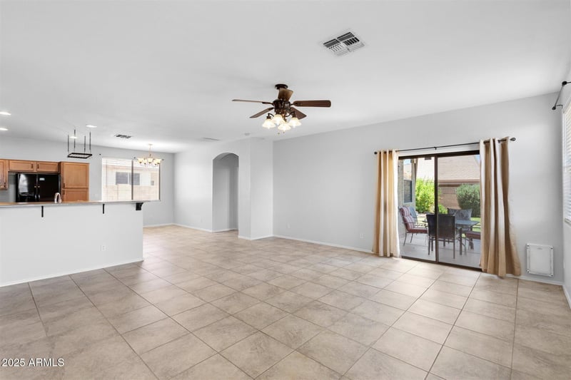 16653 169th Ave, Surprise, AZ 85388
