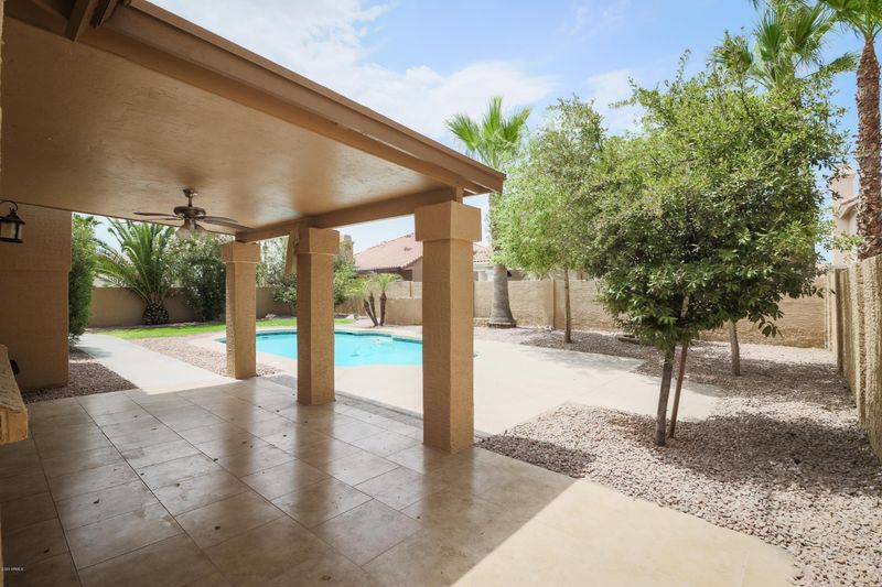 16656 S 37th Way, Phoenix, AZ 85048