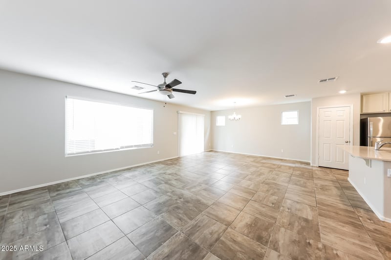 16661 Jenan Dr, Surprise, AZ 85388