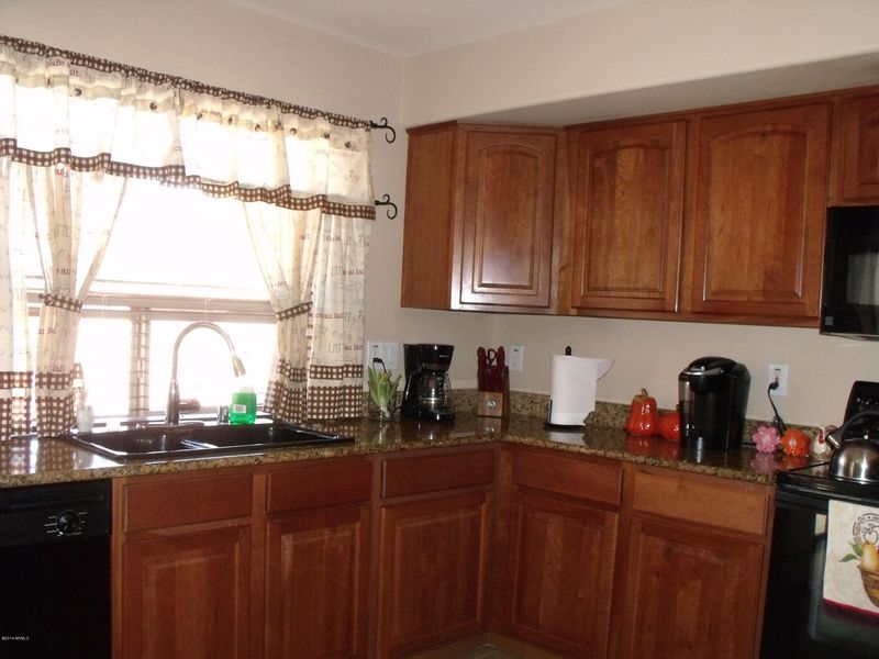 16662 W Central St, Surprise, AZ 85388