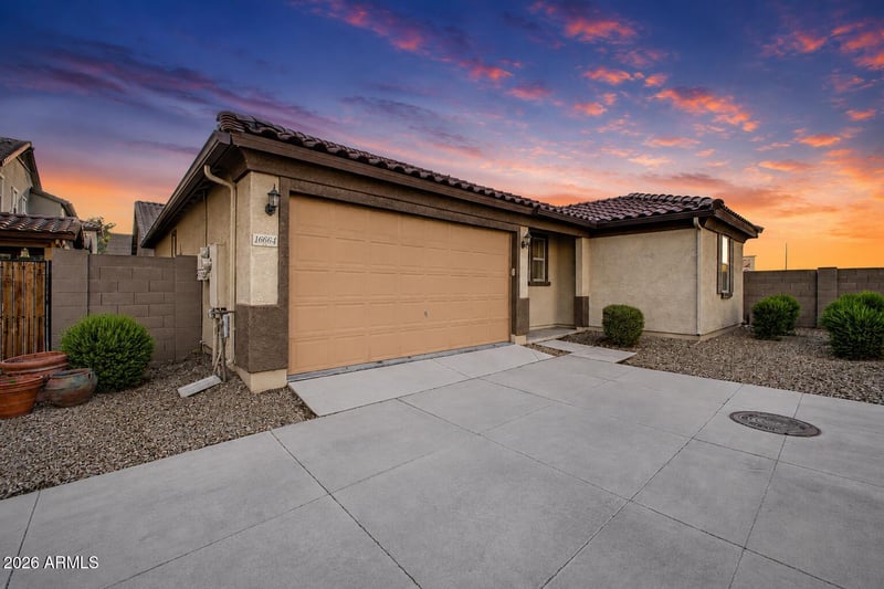 16664 W Jenan Dr, Surprise, AZ 85388
