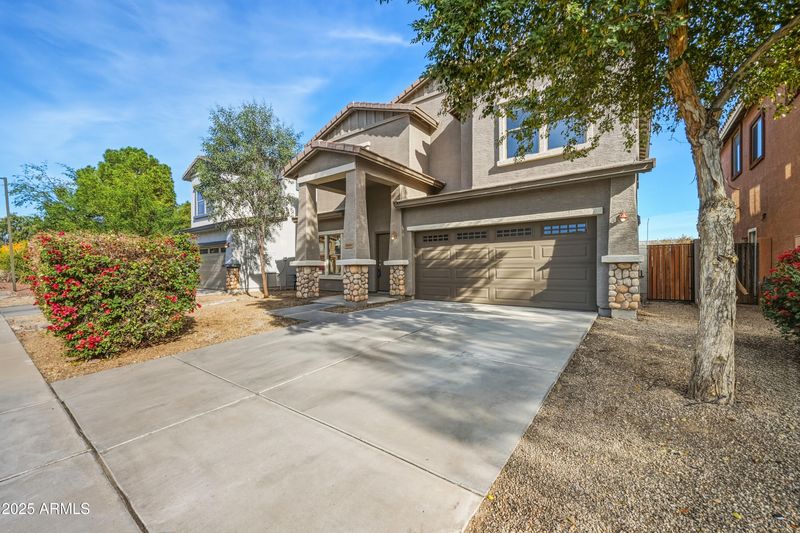 16669 N 175th Dr, Surprise, AZ 85388