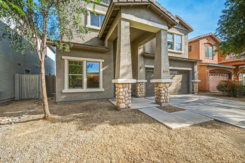 16669 N 175th Dr, Surprise, AZ 85388