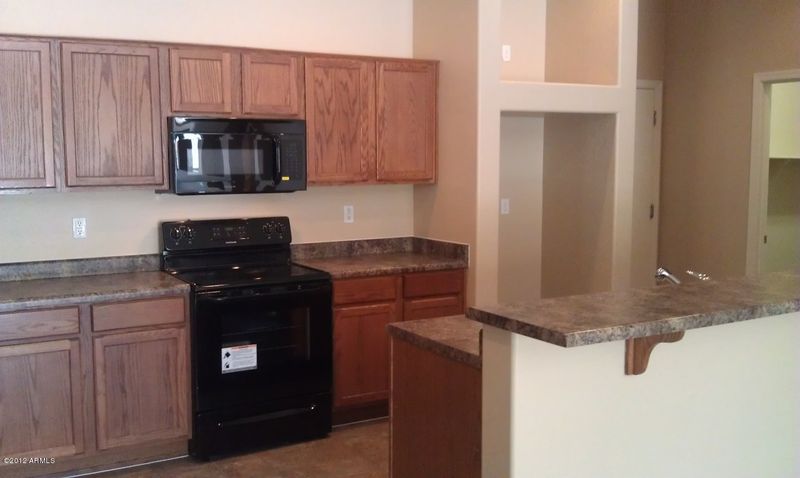 1668 S 174th Ln, Goodyear, AZ 85338