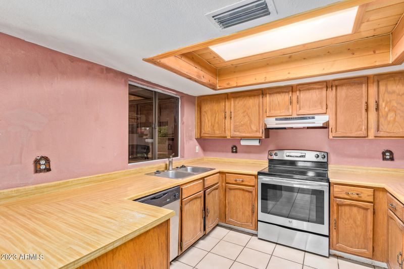 1668 S Ash --, Mesa, AZ 85202