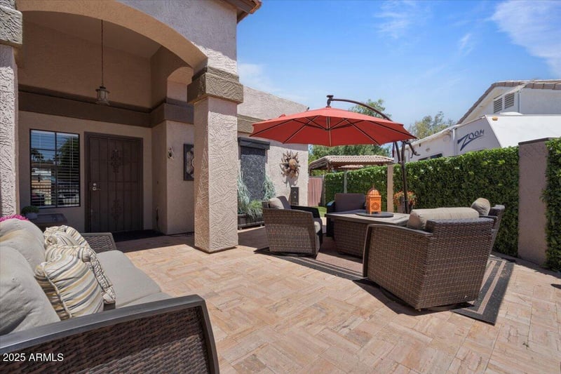 1670 Whitten St, Chandler, AZ 85225