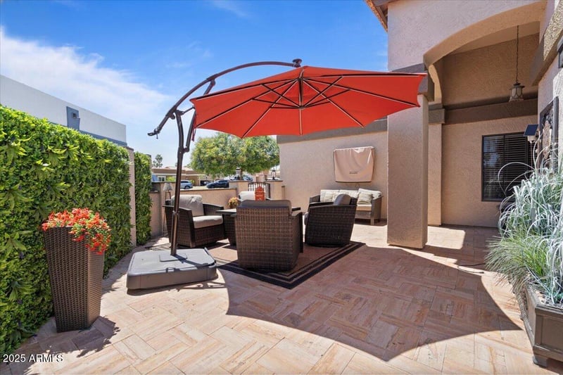 1670 Whitten St, Chandler, AZ 85225