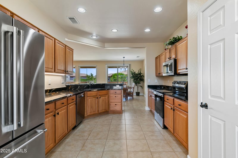 16716 Rincon Peak Dr, Surprise, AZ 85387
