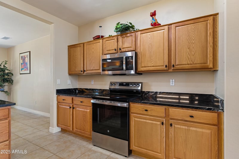 16716 Rincon Peak Dr, Surprise, AZ 85387