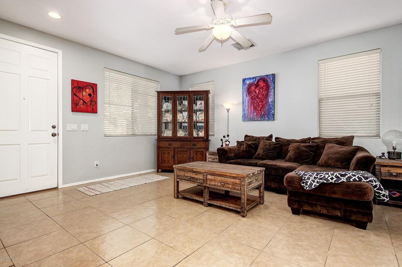 1672 E Joseph Way, Gilbert, AZ 85295