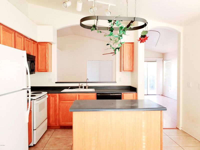 1672 E Palomino Dr, Gilbert, AZ 85296