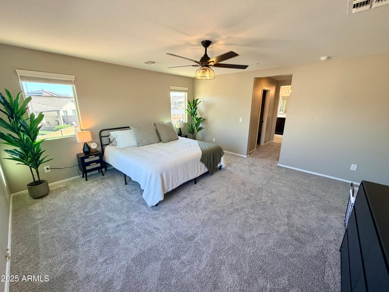 1673 212th Ln, Buckeye, AZ 85396