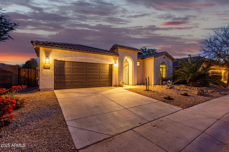 1673 E Nightingale Ln, Gilbert, AZ 85298