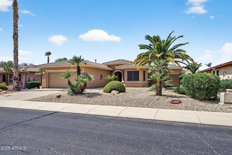 16739 Oracle Rim Dr, Surprise, AZ 85387