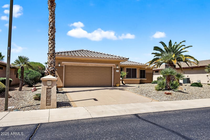 16739 Oracle Rim Dr, Surprise, AZ 85387
