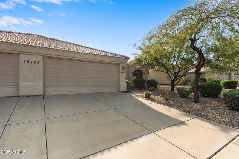 16745 Saguaro Blvd #108, Fountain Hills, AZ 85268