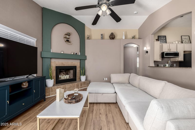 1675 Robin Ln, Gilbert, AZ 85296