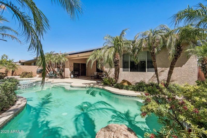 16753 Bristol Ln, Surprise, AZ 85374