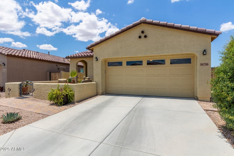 16756 181st Ln, Goodyear, AZ 85338