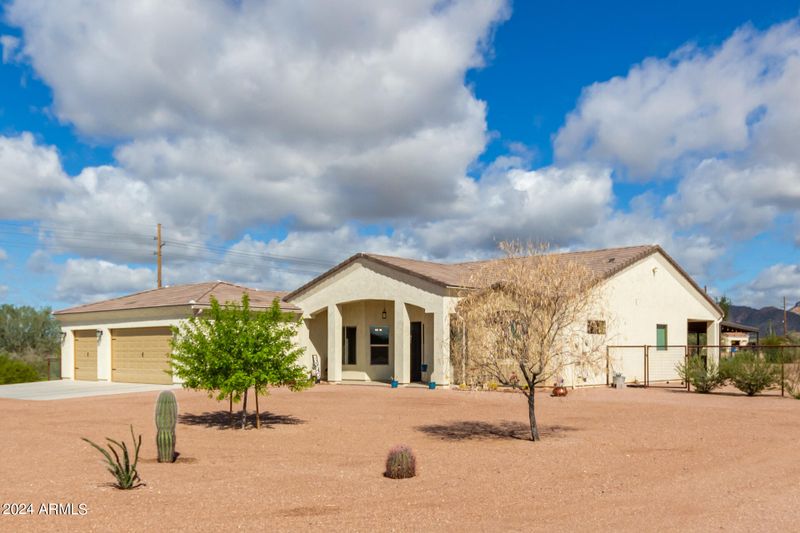 1676 E Concho St, Apache Junction, AZ 85119