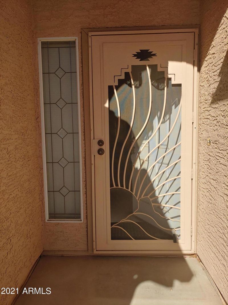 1676 E Lindrick Dr, Chandler, AZ 85249