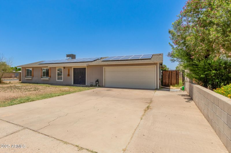 1676 W Sequoia Dr, Phoenix, AZ 85027