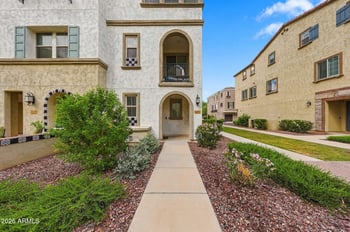 1677 E Bridgeport Pw, Gilbert, AZ 85295