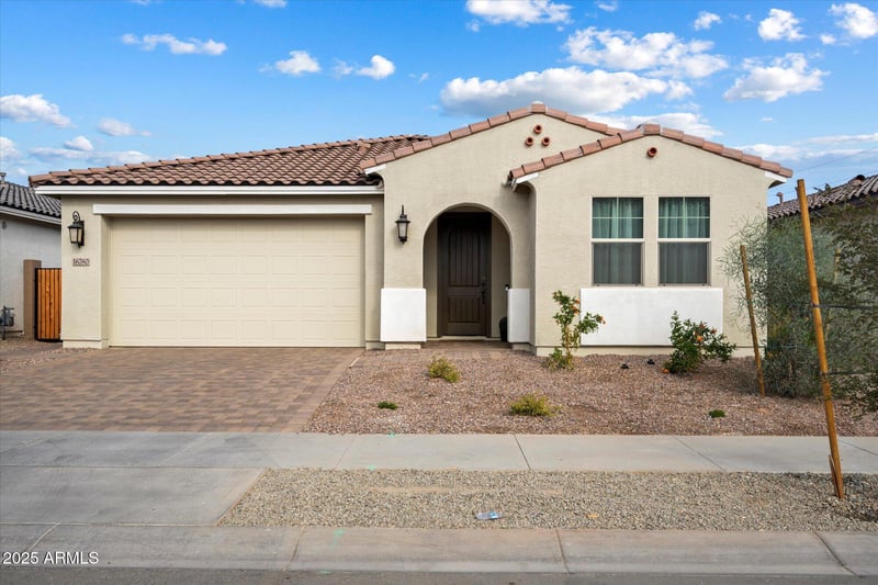 16780 Cameron Dr, Surprise, AZ 85388