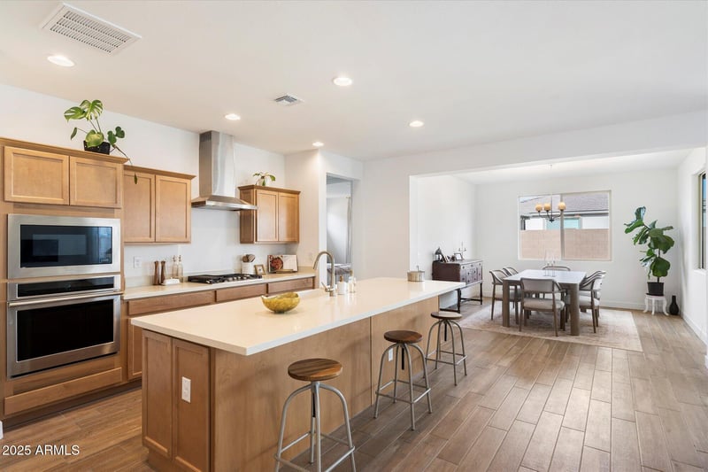 16780 Cameron Dr, Surprise, AZ 85388