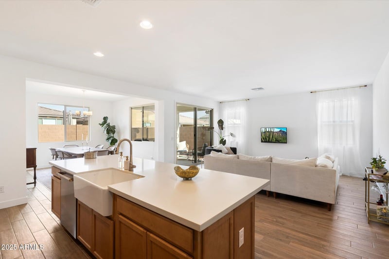 16780 Cameron Dr, Surprise, AZ 85388