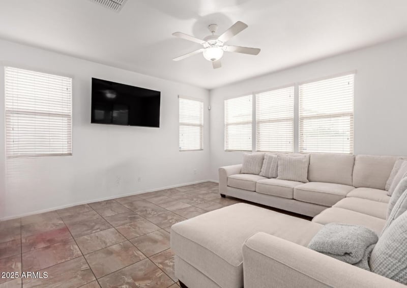 16789 Moreland St, Goodyear, AZ 85338