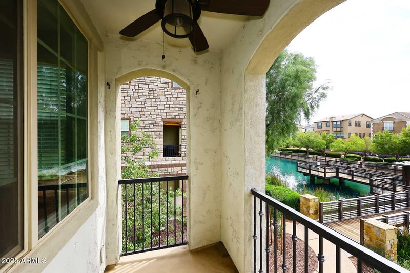 1679 Hampton Ln, Gilbert, AZ 85295