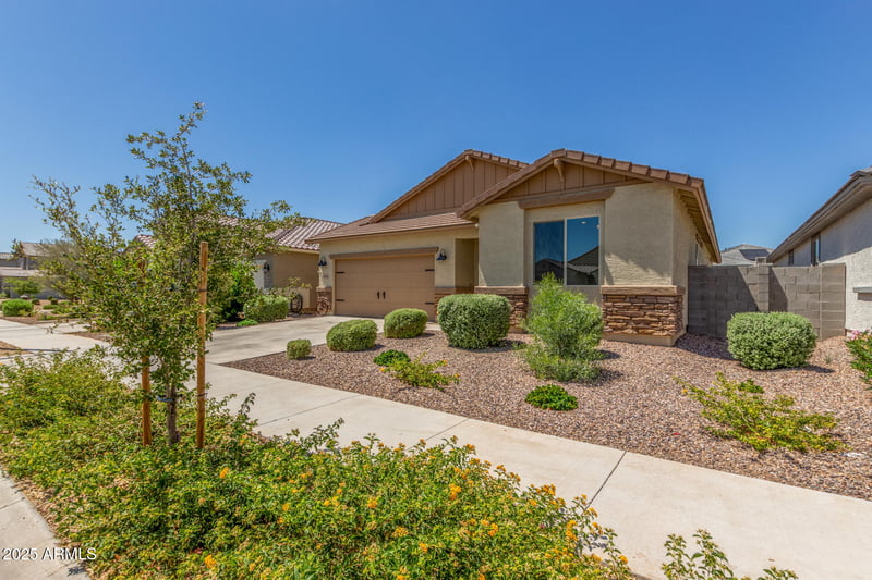 16790 Molly Ln, Surprise, AZ 85387