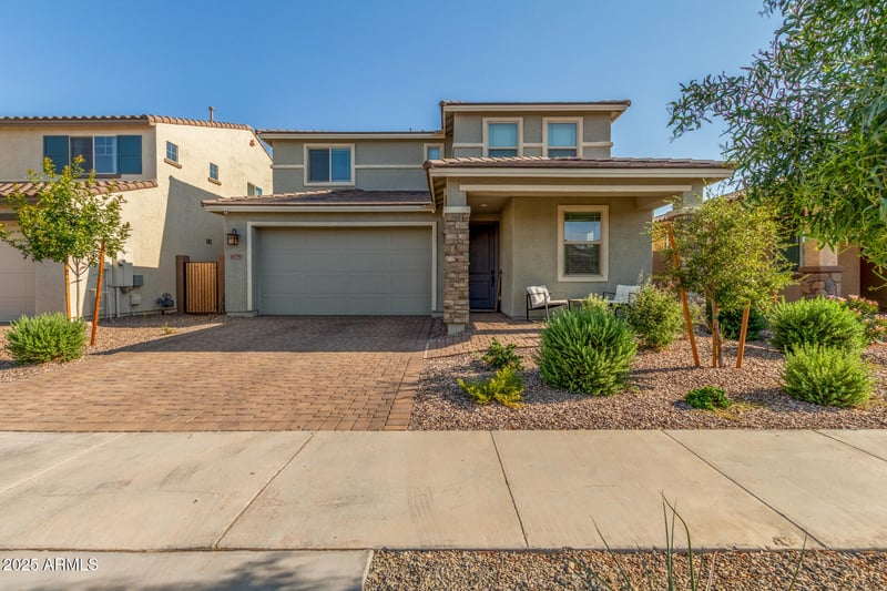 16791 Canterbury Dr, Surprise, AZ 85388