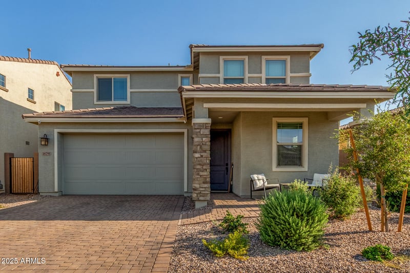 16791 Canterbury Dr, Surprise, AZ 85388